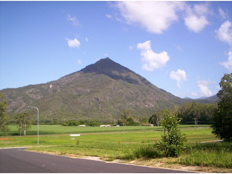 7 Pyramid Close, Gordonvale QLD 4865