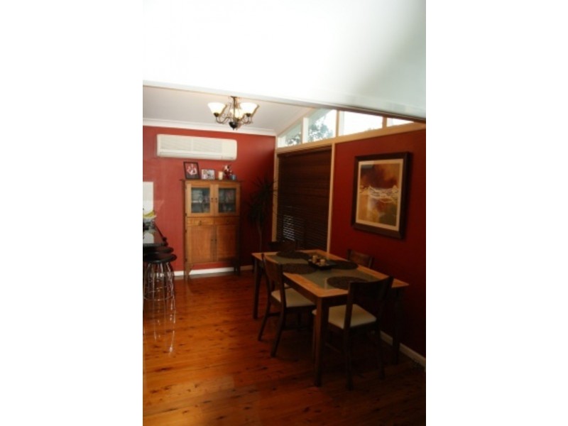 1 Robyn Rd, Albion Park Rail NSW 2527