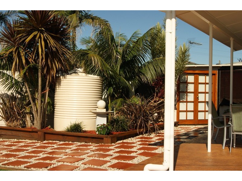 1 Robyn Rd, Albion Park Rail NSW 2527