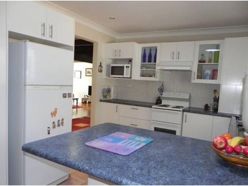 25  South Crescent, North Gosford NSW 2250