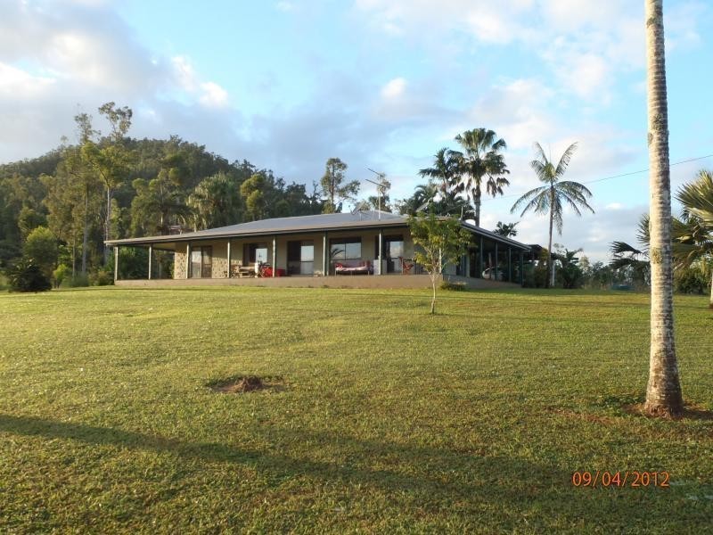 627 Scougall Road, Tully QLD 4854