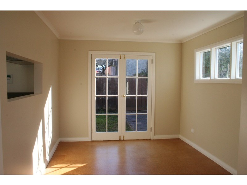 17 Alberry Ave, North Hobart TAS 7000