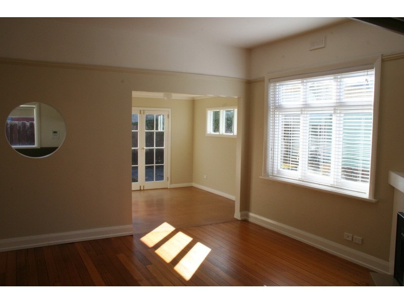 17 Alberry Ave, North Hobart TAS 7000