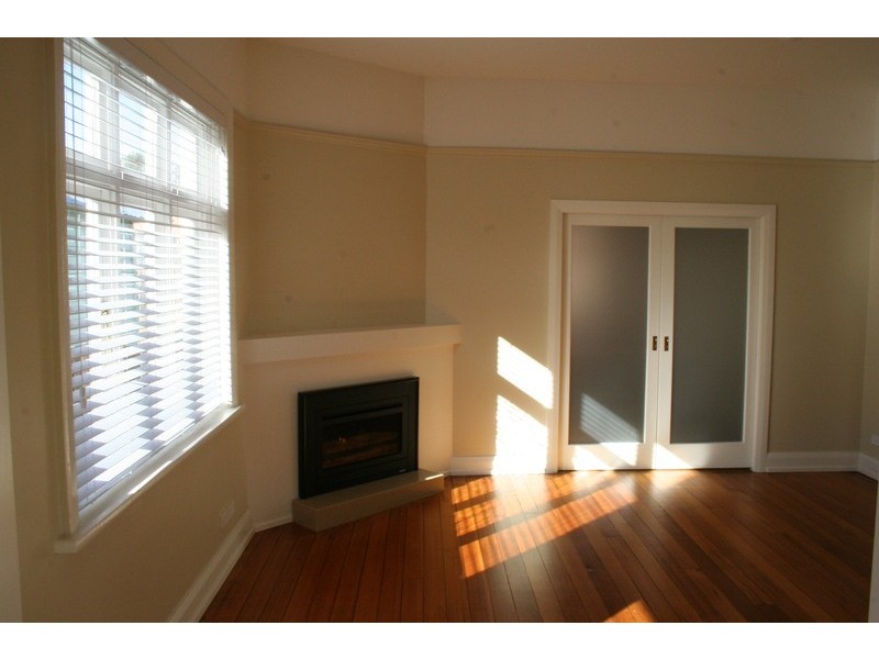 17 Alberry Ave, North Hobart TAS 7000