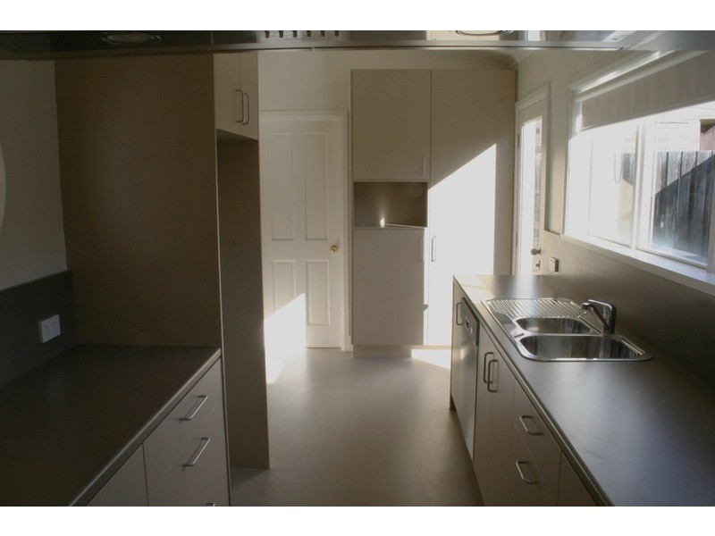 17 Alberry Ave, North Hobart TAS 7000
