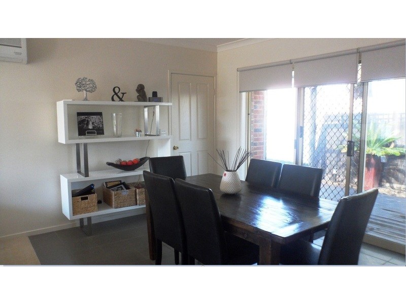 2/15 Arbour Grove, Belmont VIC 3216