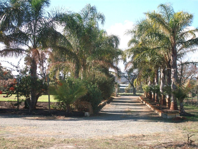 11 Coral Park Drive, North Dandalup WA 6207