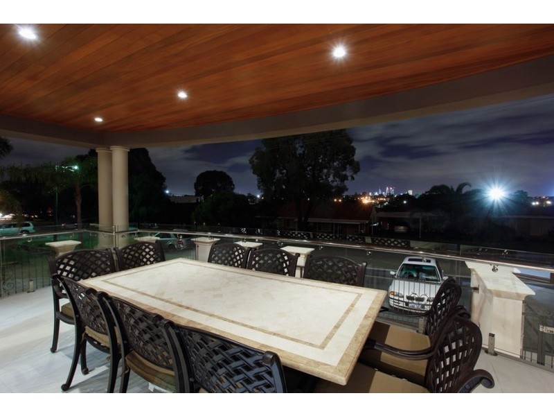 43  Frape avenue, Yokine WA 6060