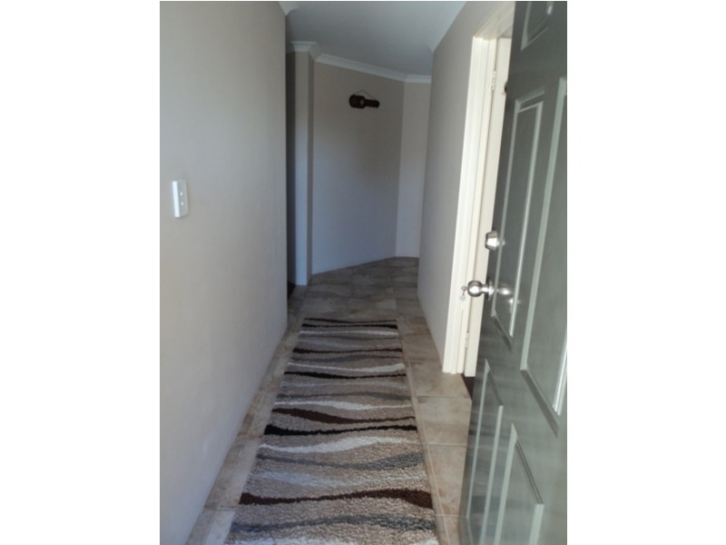 6 Holywell Street, Middle Swan WA 6056