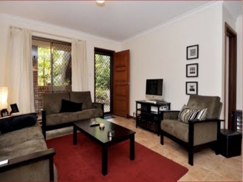 4/243 Thomas Street, Shenton Park WA 6008