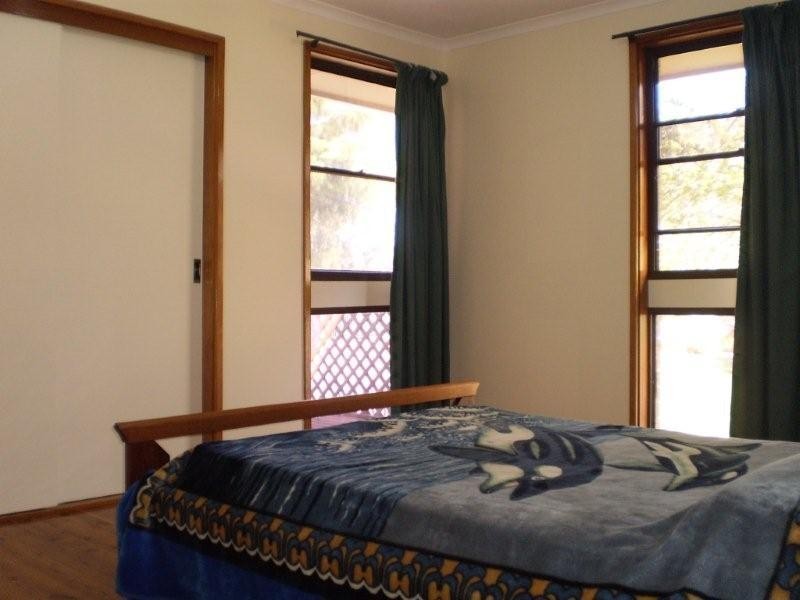 1 Malbec Place, Eschol Park NSW 2558