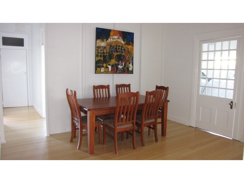 97 Clayton Street, Sandgate QLD 4017