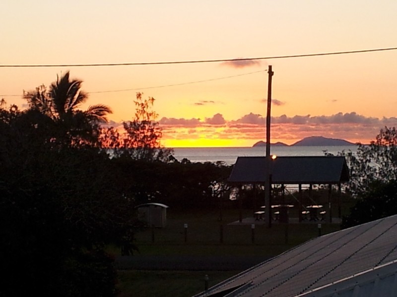 77  Zelma St, Grasstree Beach QLD 4740