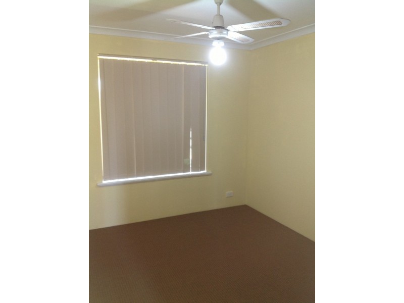 8 Holland St, Coolup WA 6214