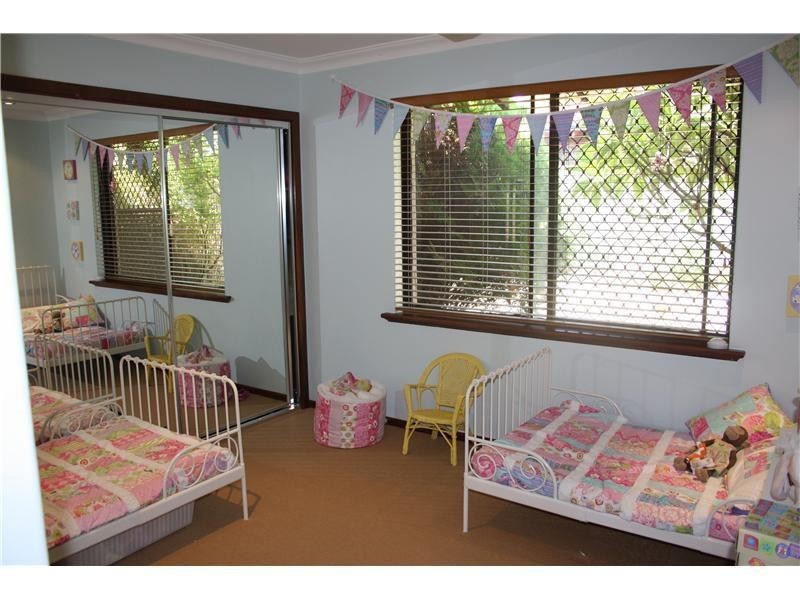 5  Dutton Crescent, Hamersley WA 6022