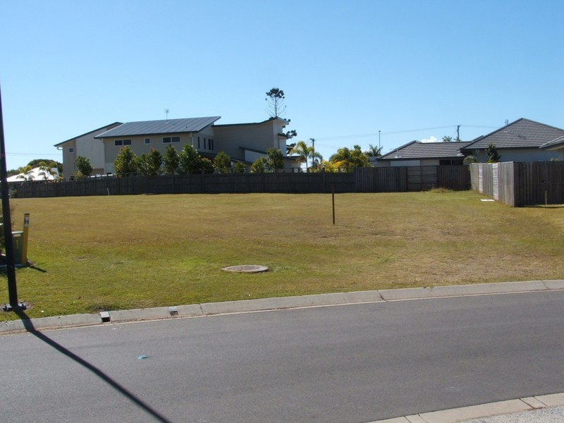 6 Dugong Avenue, Pialba QLD 4655