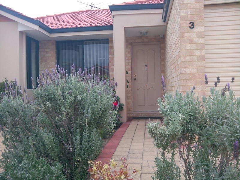 3/15 Moldavia St, Tuart Hill WA 6060
