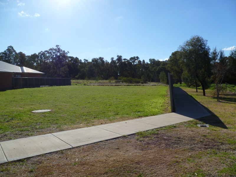 13 Sandpiper Ridge, Shepparton VIC 3630