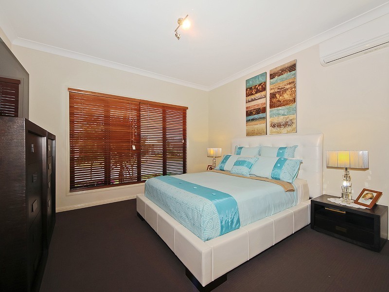 25 homestead circuit, Upper Coomera QLD 4209