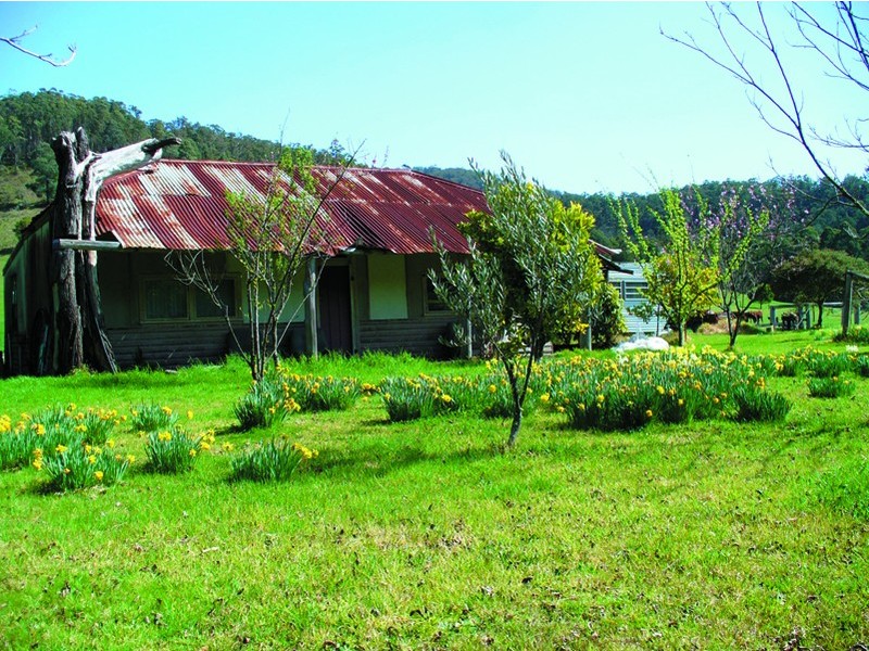 2825 Combienbar Road, Combienbar VIC 3889