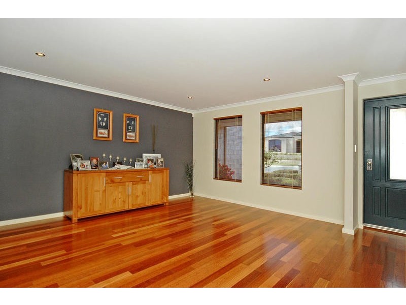 59 Selkirk Drive, Kinross WA 6028