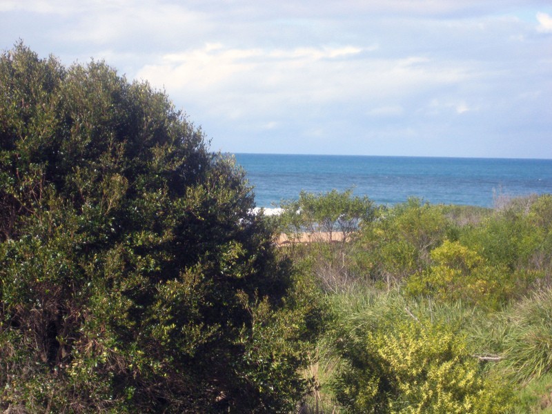 40 Eastbourne Ave, Culburra Beach NSW 2540