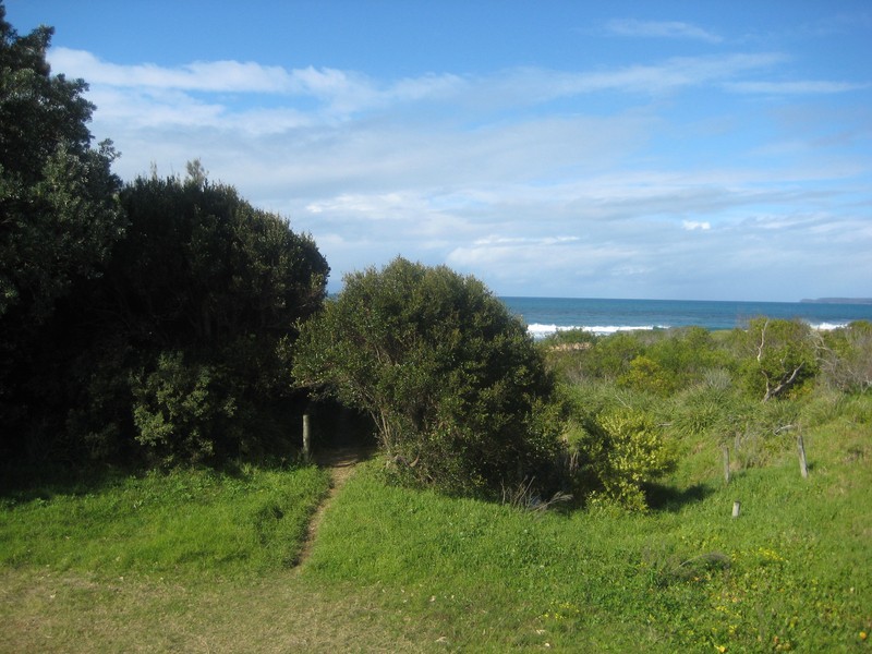 40 Eastbourne Ave, Culburra Beach NSW 2540