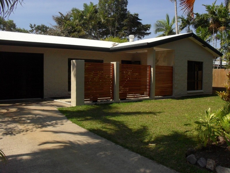 6 Manly Close, Kewarra Beach QLD 4879