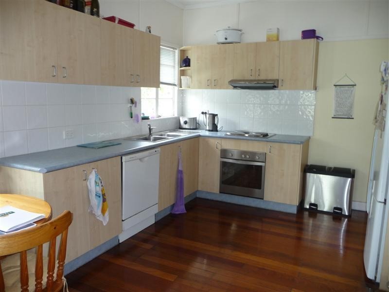 73 Summerville St, Carina Heights QLD 4152