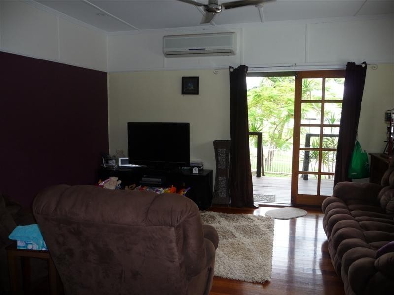 73 Summerville St, Carina Heights QLD 4152