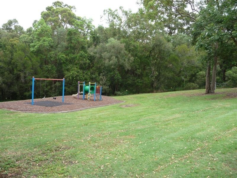 73 Summerville St, Carina Heights QLD 4152