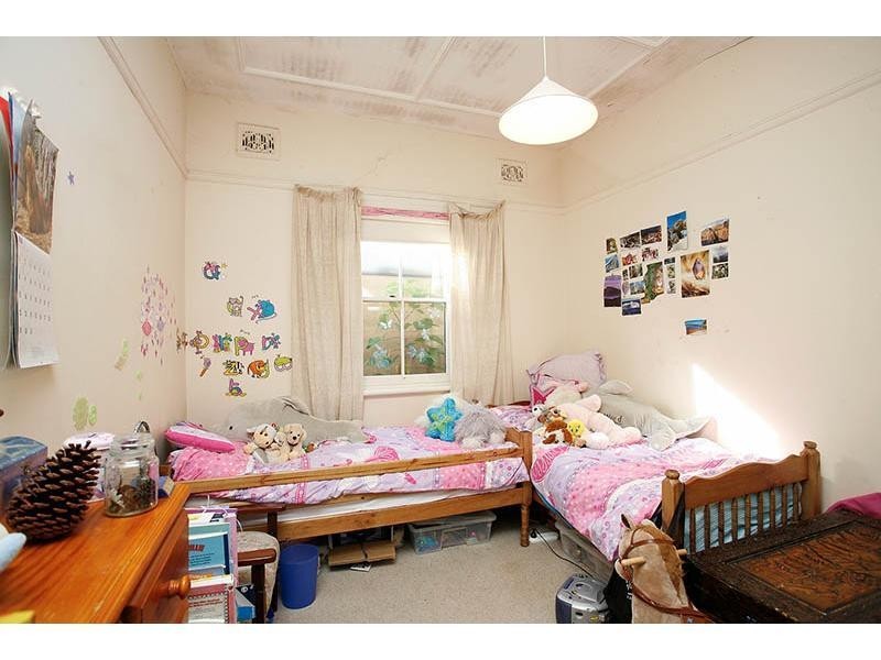 17 Lansdowne Street, Eastwood NSW 2122