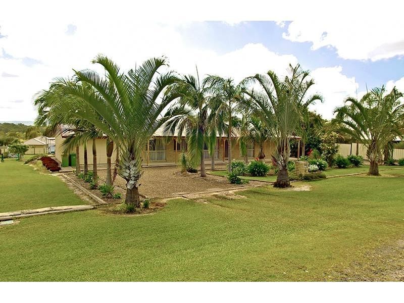 11 Endurance Ave, Cooloola Cove QLD 4580
