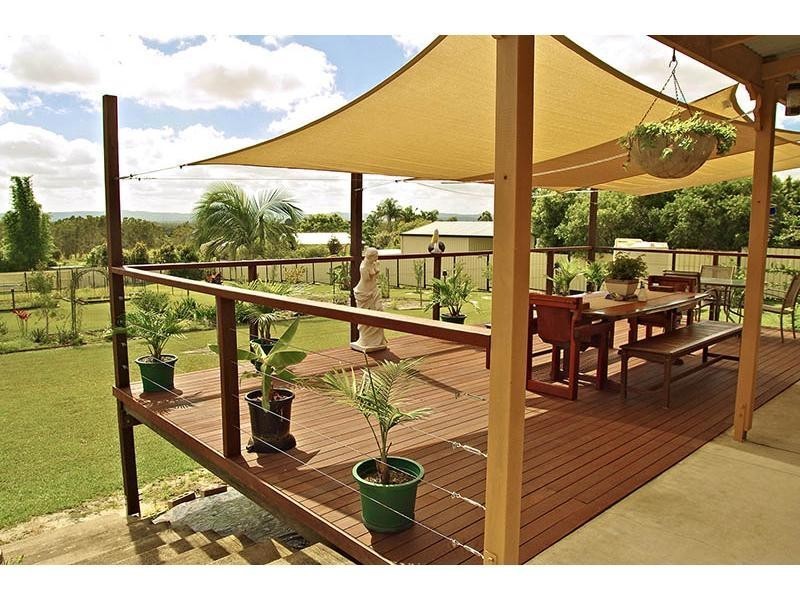 11 Endurance Ave, Cooloola Cove QLD 4580