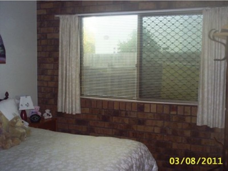2/1 Rock Street, Scarborough QLD 4020