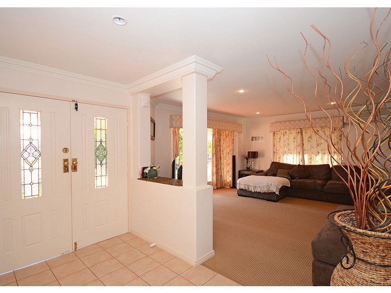 23 Kookaburra Drive, Eli Waters QLD 4655