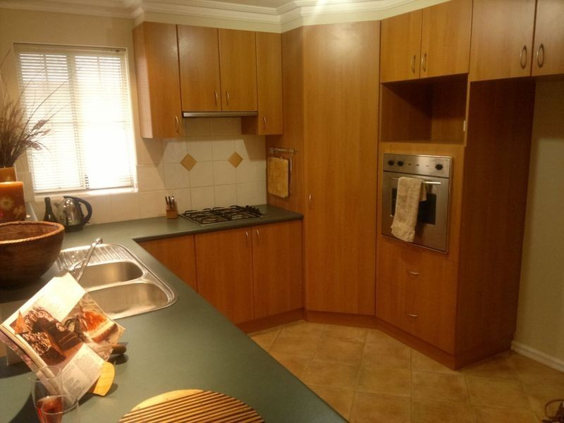 1/16 May Dr, Nollamara WA 6061