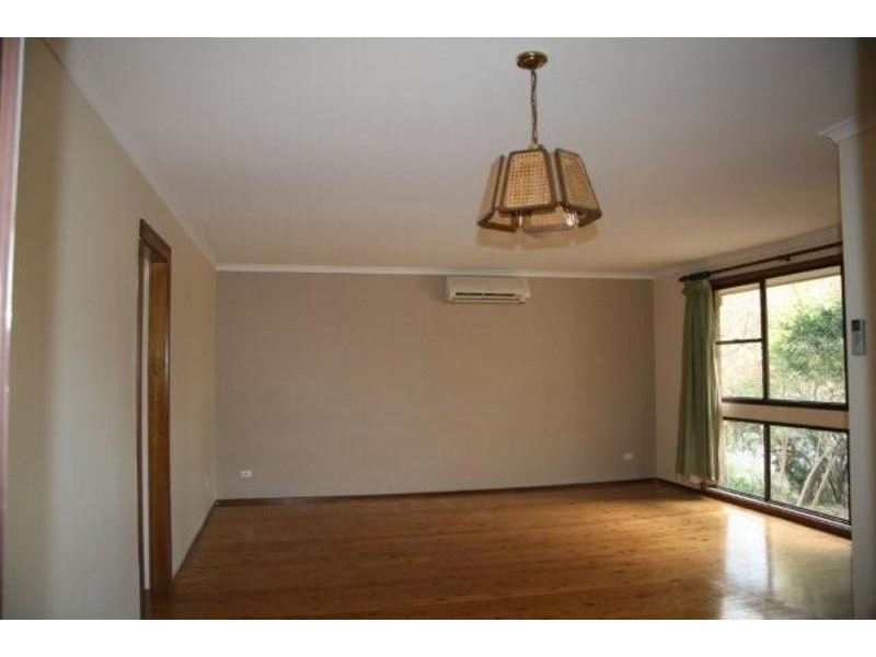 1 Malbec Place, Eschol Park NSW 2558