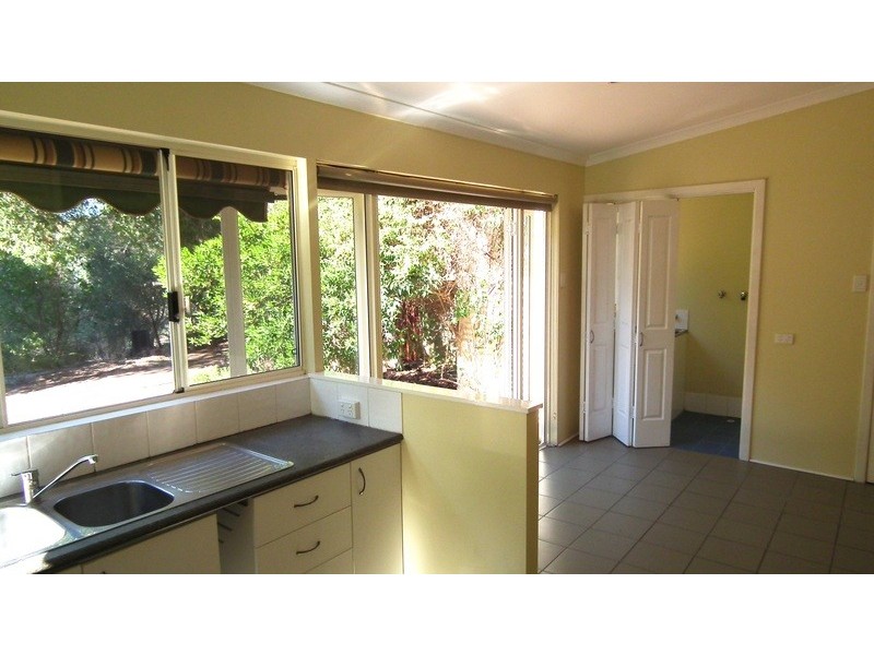 6 Almond Street, Guildford WA 6055