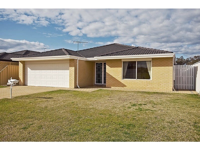 7 Babbler Turn, Beechboro WA 6063