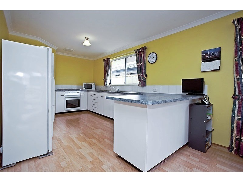 7 Babbler Turn, Beechboro WA 6063