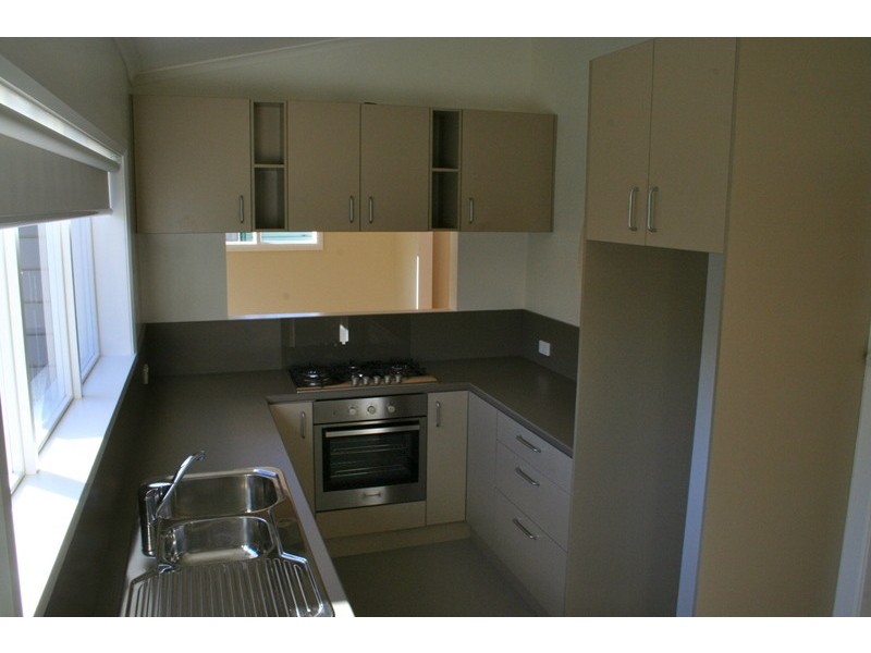 17 Alberry Ave, North Hobart TAS 7000