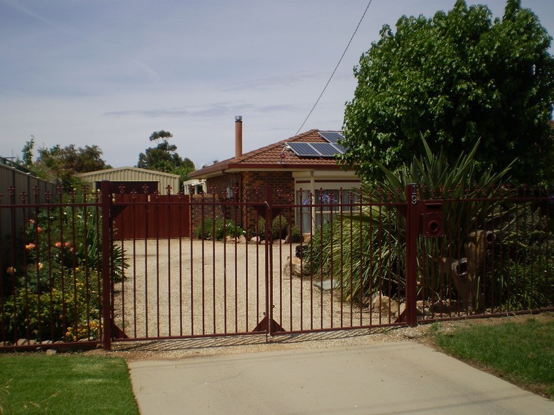19  McLeod Street, Yarrawonga VIC 3730
