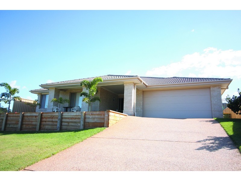 34 Kirsten Drive, Glass House Mountains QLD 4518