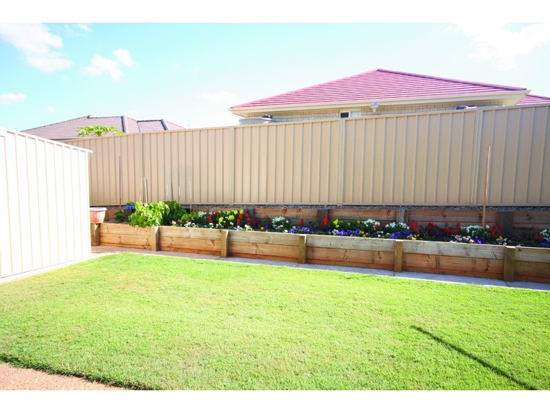 34 Kirsten Drive, Glass House Mountains QLD 4518