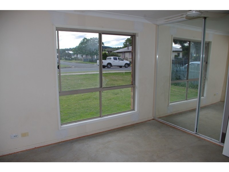 2C Walloon Road, Rosewood QLD 4340