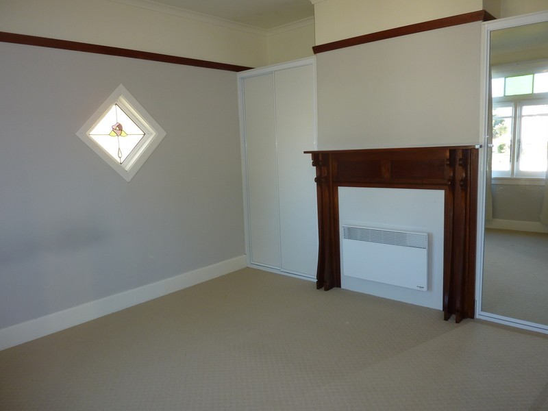 12 Helen Street, Ulverstone TAS 7315