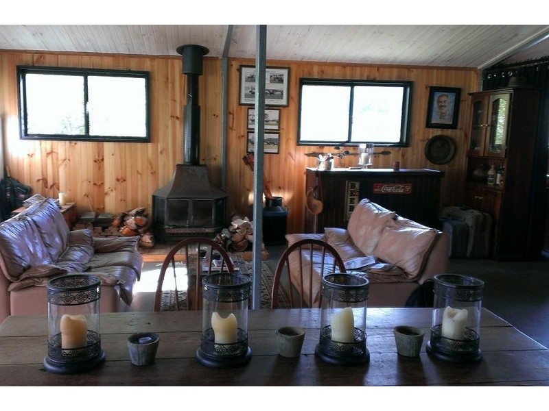 253  Upper Yango Creek Rd, Wollombi NSW 2325