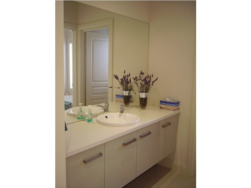 16 Basin Street, Aldinga Beach SA 5173