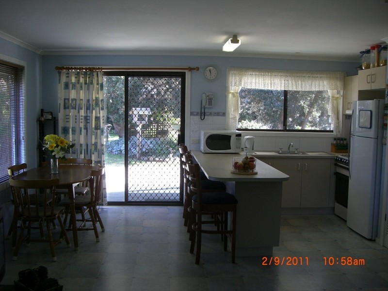 3 – 5  Maffra Street, The Honeysuckles VIC 3851